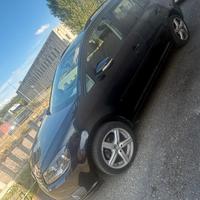Volkswagen Touran 1.6 TDI DSG Comfortline