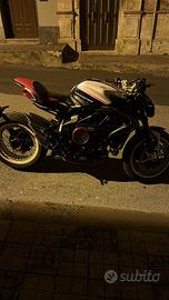 Mv agusta dragster 800 rr my19