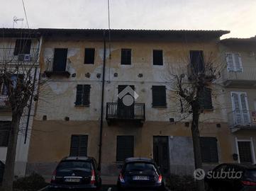 CASA SEMINDIPENDENTE A SAN GIORGIO CANAVESE