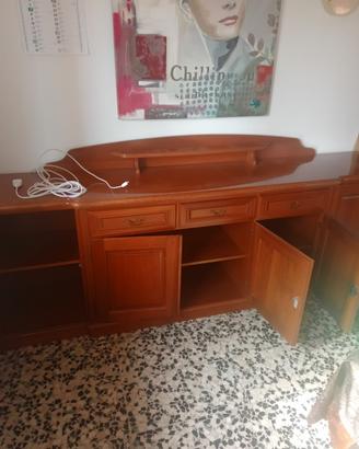 Mobile credenza