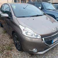 208 1.2 VTi 82 CV 3 p allure cinghia di distribuzi