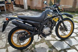Yamaha XT 125R - 2008