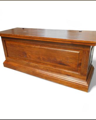 Cassapanca baule artigianale finita  a vecchio