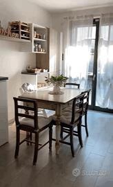 Tavolo decapato shabby