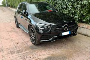 MERCEDES BENZ Glc 300 d