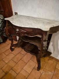 Mobile di antiquariato 