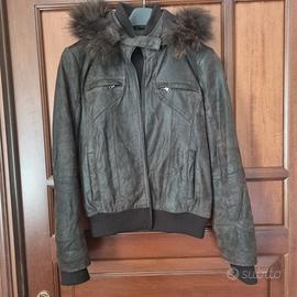 Giubbino in pelle da donna taglia 42