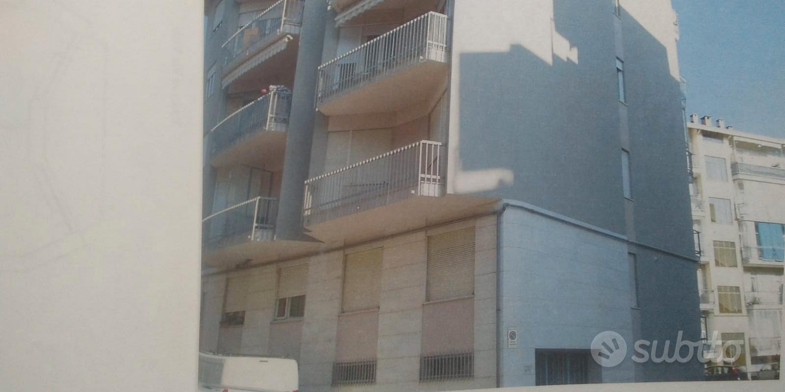 Appartamento di 5 locali - Vista 4