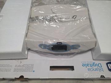 Bilancia digitale neonati