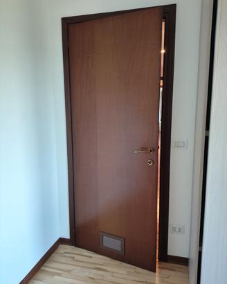 Porte interne in legno massiccio