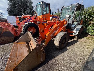 PALA HITACHI ZW95