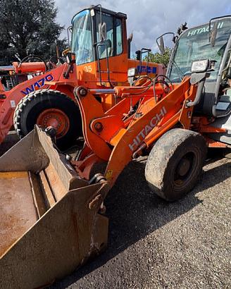 PALA HITACHI ZW95