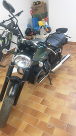 Moto guzzi v7