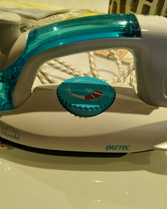 Ferro da stiro da viaggio Imetec Nuvola