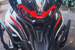 Moto TRK 702x