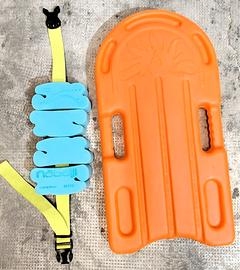 kit mare: tavoletta surf e cintura galleggiante