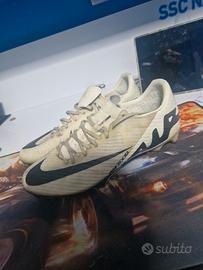 NIKE MERCURIAL
