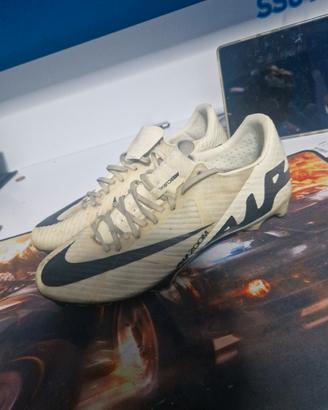 NIKE MERCURIAL