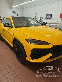 Lamborghini Urus 4.0 V8 phev SE auto