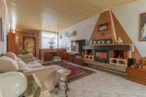 VILLA SINGOLA A TREZZANO SUL NAVIGLIO