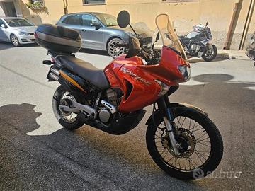 Honda Transalp 650 bauletto
