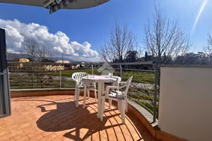 2 LOCALI A CAMPI BISENZIO