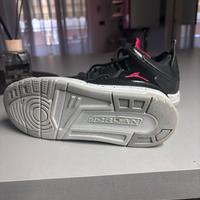 SCARPE DA BAMBINO NIKE JORDAN  n.33,5 COME NUOVE!