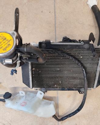 RADIATORE COMPLETO ORIGINALE KYMCO USATO AK 550