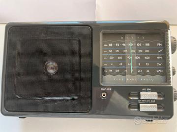PHILIPS Radio vintage D2345 con  5 bande...nuova!