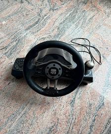 volante e pedali per videogiochi