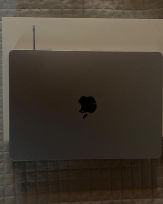 Apple MacBook Air 13" with M5 Chip