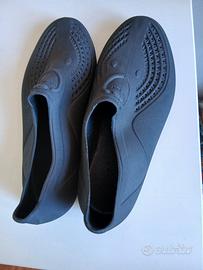 scarpe nuoto 
