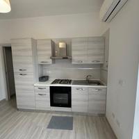 Nuovo Appartamento ,giardino ,posto auto e clima