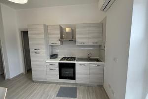 Nuovo Appartamento ,giardino ,posto auto e clima