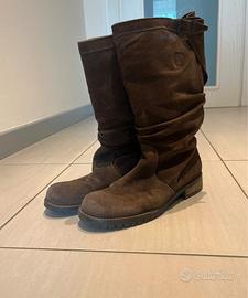 Stivali Superga donna marroni in camoscio