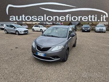 Lancia Ypsilon 1.2 69 CV 5 porte Gold