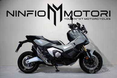 Honda X-ADV 750 - 2025 UNICO PROP.