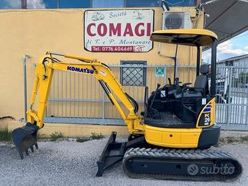MINIESCAVATORE KOMATSU PC26 MR3 GIROSAGOMA