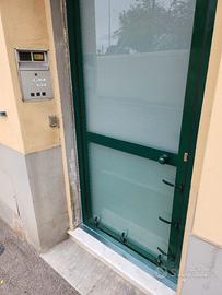 Portoni antiallagamento in alluminio a tenuta stag