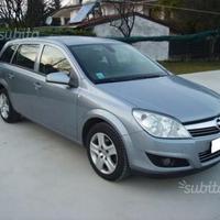 Opel Astra H Restylin 2007 2010 Ricambi NUOVI