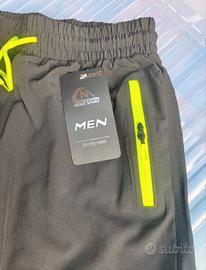 Pantaloncini Nike Dri-FIT TG. M