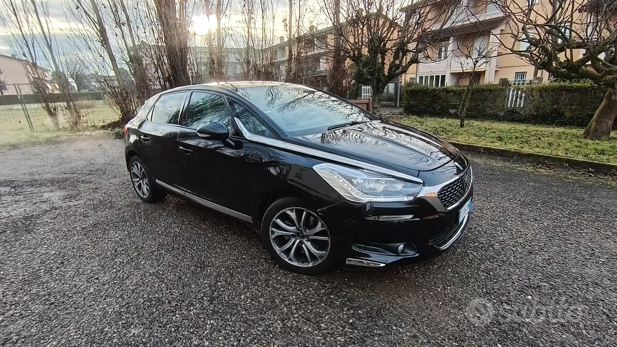 DS DS 5
