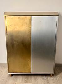 Armadio ottone e alluminio