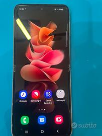 Samsung Galaxy Z Flip3 5G 256GB – Funzionante
