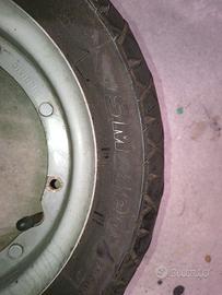 cerchione vespa piaggio cn copertone  100 90 10