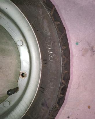 cerchione vespa piaggio cn copertone  100 90 10