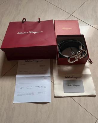 Cintura Ferragamo Nera con Fibbia Argentata