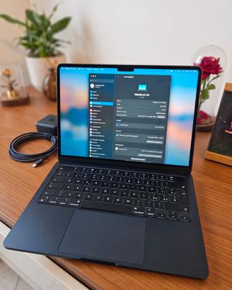 MacBook Air 13" (Apple M5) – COME NUOVO 