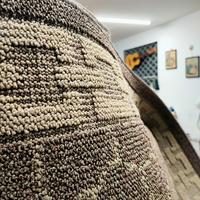 Passatoia con disegni in rilievo