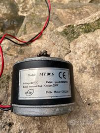 Motore brushed 250w 24v